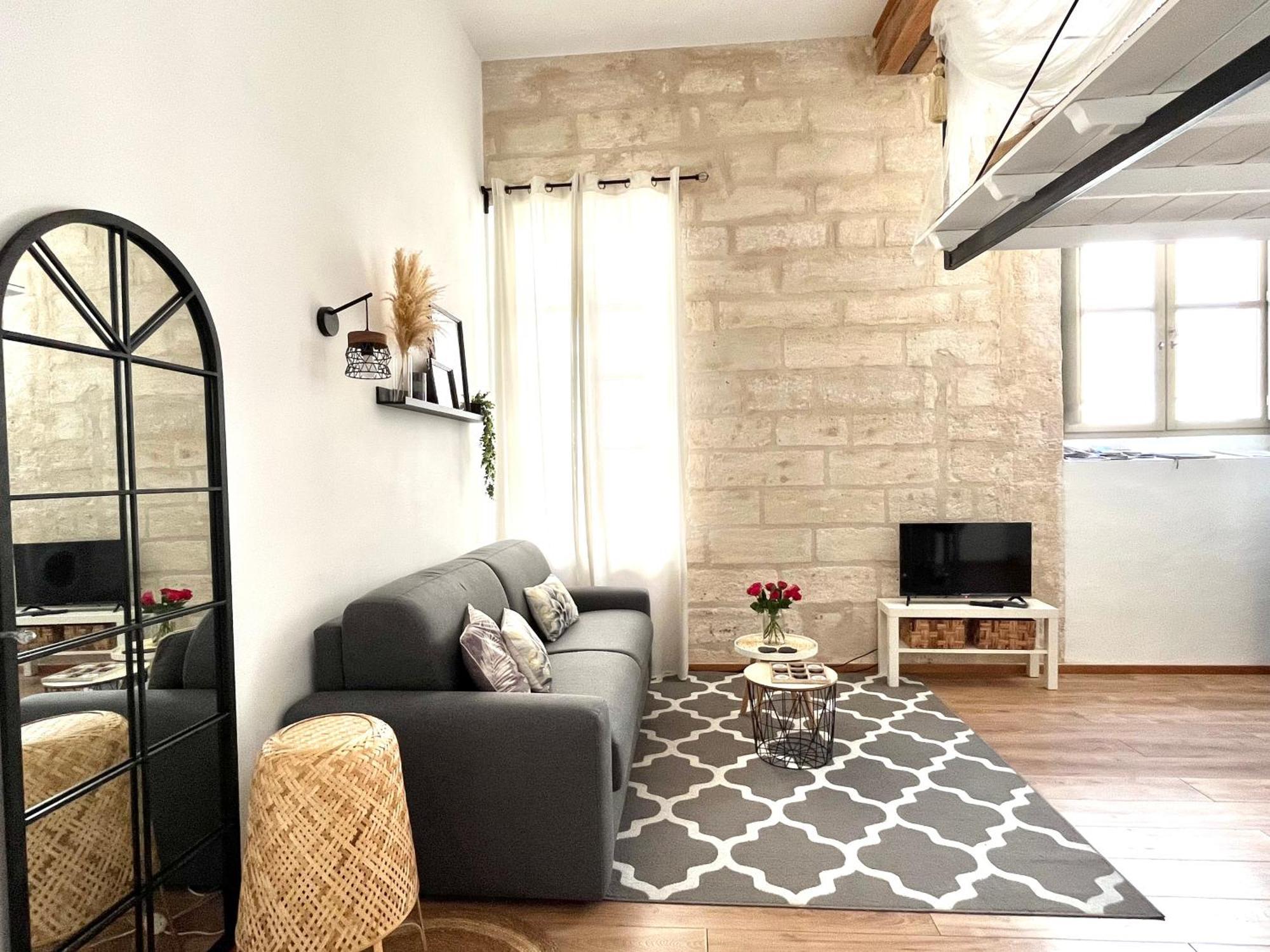 Mini-loft, Clos Des Arts - Parking Gratuit * Avignon