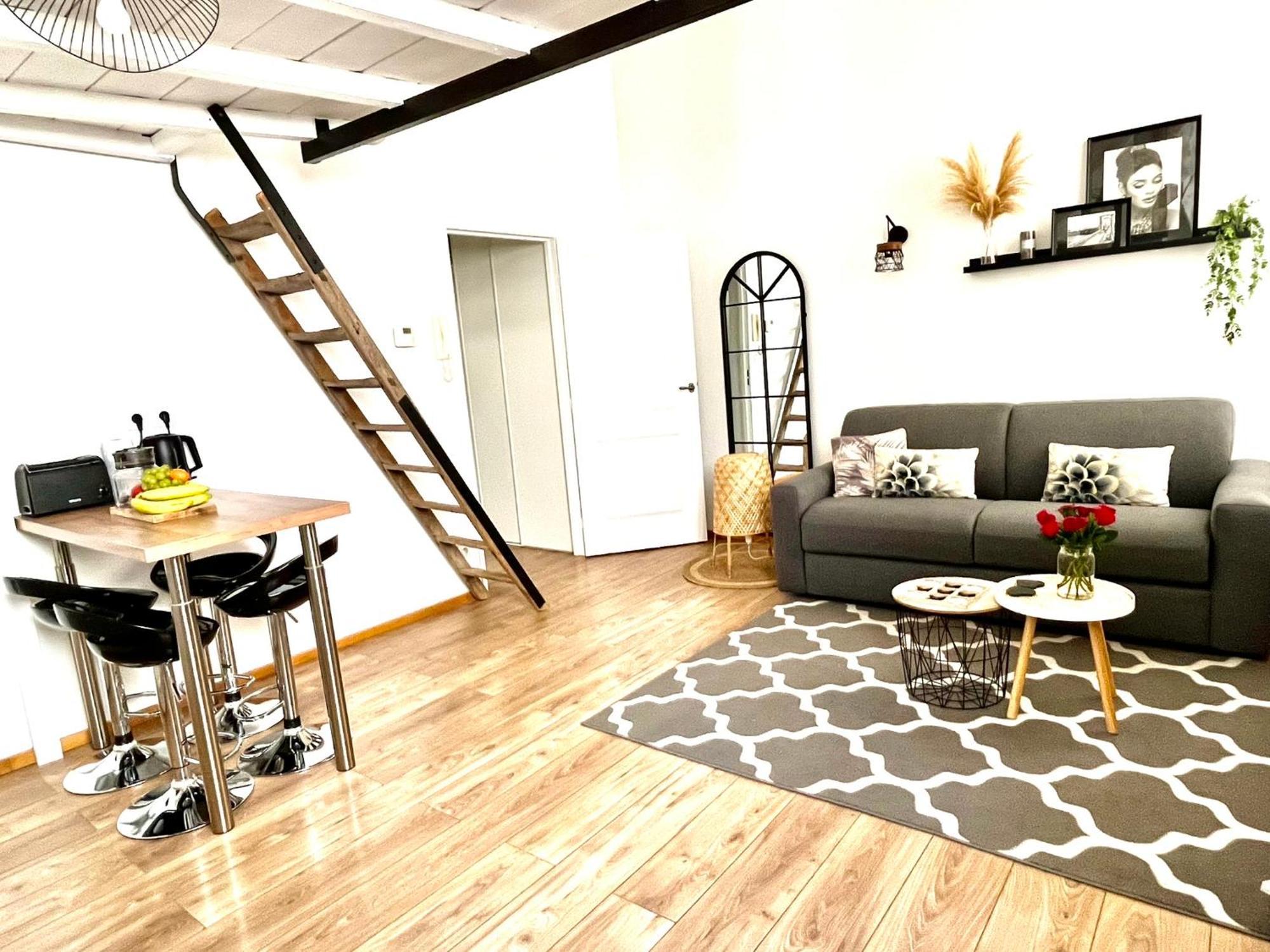 Mini-loft, Clos Des Arts - Parking Gratuit *